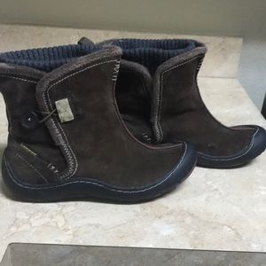 Privio waterproof winter boots